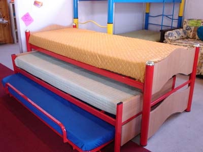 D.K.P. MUEBLES Y DECORACION: CAMAS